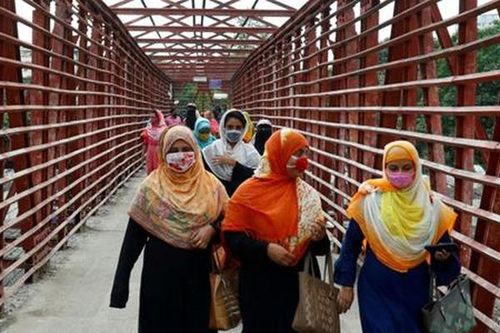 Bangladesh 'biến' các nữ công nhân may thành những nhà lãnh đạo