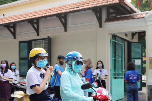 TPHCM: Thí sinh kết thúc kỳ thi tốt nghiệp THPT trong tâm trạng phấn khởi