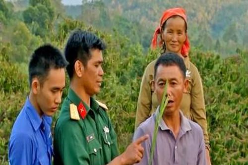 Đồng bào no ấm có công bộ đội