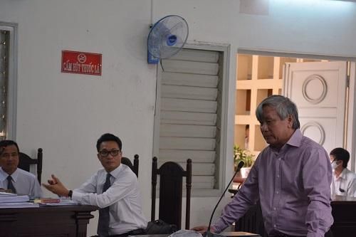 Long An: Tòa trả hồ sơ vụ nguyên Giám đốc Sở Y tế Long An