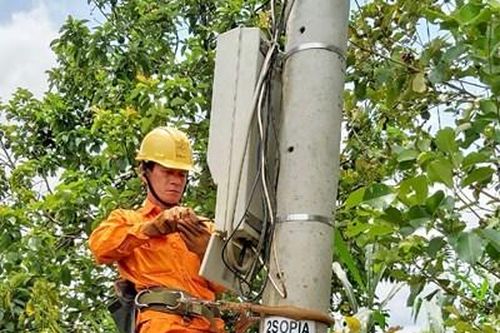 Người tổ trưởng gương mẫu, say nghề