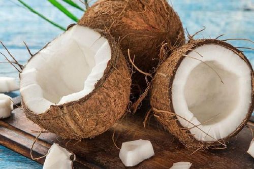 Dừa Việt Nam xuất khẩu sang Thái Lan tăng cực mạnh, tới 332% về trị giá