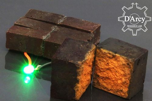 Biến gạch đỏ xây nhà thành nơi lưu trữ điện giống như pin