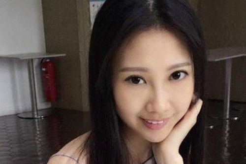 Nữ ca sĩ xinh đẹp bi quan sau 8 năm chống chọi với ung thư