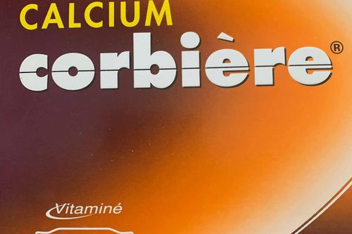 Thuốc Calcium Corbiere chưa hết hạn sử dụng đã vón cục
