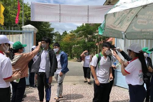 Điểm thi tốt nghiệp THPT 2020 khá cao ở nhiều địa phương