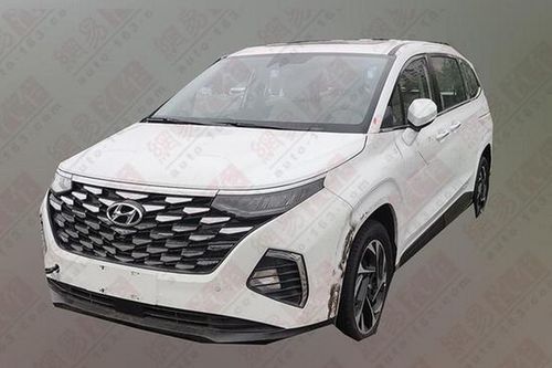 Rò rỉ hình ảnh mẫu xe đa dụng MPV 7 chỗ Hyundai Custo