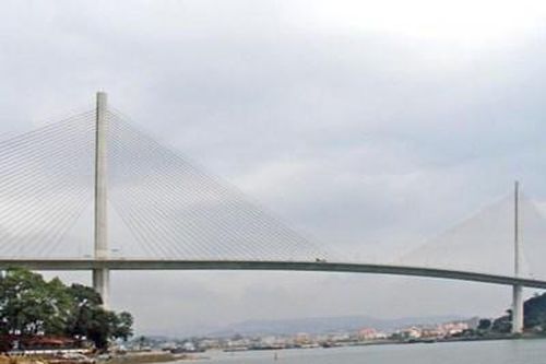 Một Cảnh sát Hình sự Công an tỉnh Quảng Ninh nghi nhảy xuống biển tự tử