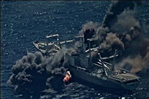 Mỹ đánh chìm tàu đổ bộ trong khuôn khổ RIMPAC