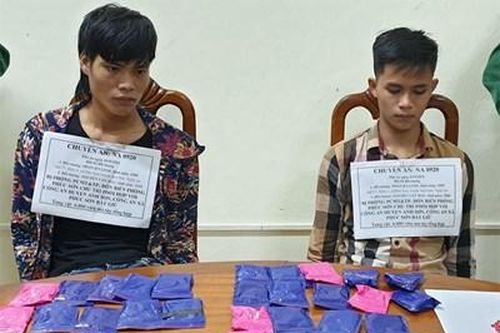Nghệ An: Bắt giữ 2 đối tượng tàng trữ 6.000 viên ma túy tổng hợp