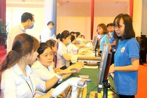Trường Đại học Hùng Vương tổ chức nhập học đợt 1 cho sinh viên