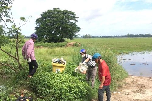 Nông dân chung tay bảo vệ môi trường