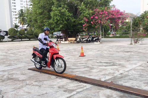 Tập huấn an toàn giao thông cho hơn 1.000 đoàn viên, thanh niên