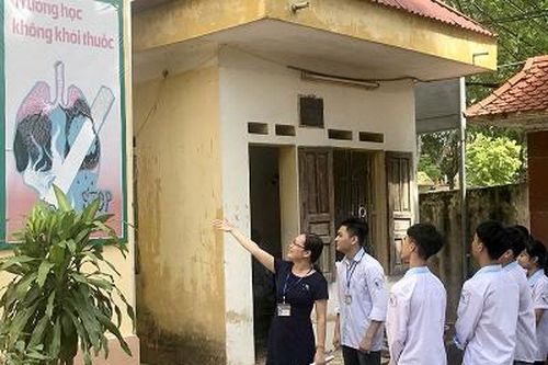 Xây dựng môi trường học đường không khói thuốc lá