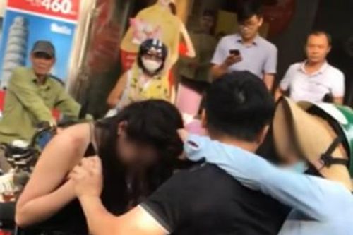 Ngoại tình công khai có thể bị phạt tù tới 3 năm