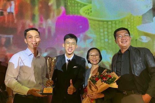 Gặp anh chàng Quán quân cuộc thi 'The Guiding Star 2020'