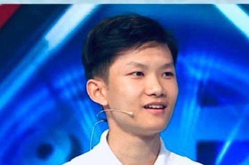 Chuyên gia 'Vượt chướng ngại vật' Vũ Quốc Anh đón tin cực vui trước thềm chung kết Olympia