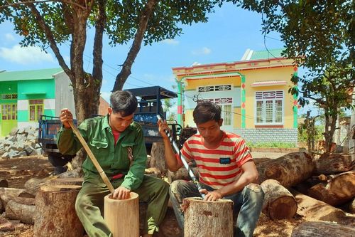Chuyện quen mà lạ giữa đại ngàn: Tiếng chày ở làng Breng