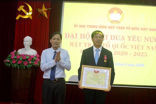 Tuyên truyền, vận động các tầng lớp nhân dân tích cực tham gia các phong trào thi đua yêu nước