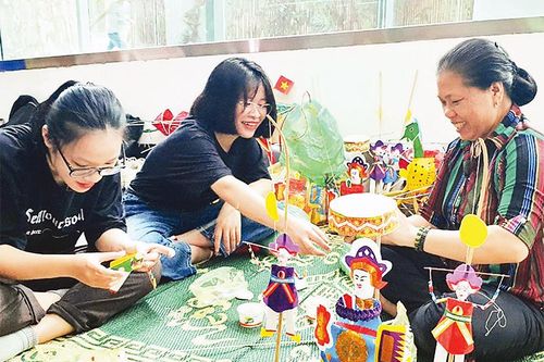 Người giữ lửa Trung thu