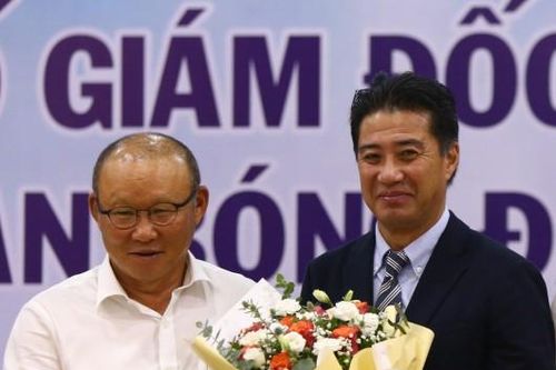 Bóng đá Việt Nam: 'Thuốc đắng dã tật, sự thật mất lòng'