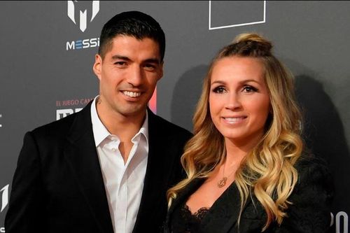 Bị cáo buộc 'gian lận trong kỳ thi Chứng chỉ tiếng Ý', ngôi sao Suarez bị Juventus hủy 'kèo'