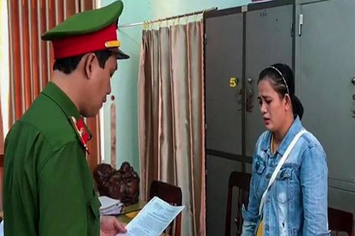 Khởi tố nữ kế toán vì 'ém' tiền hỗ trợ người nghèo