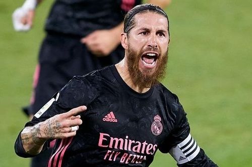 Ramos ghi bàn trong màn lội ngược dòng của Real