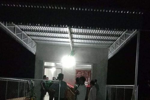 Đi câu cá, 2 nam sinh ở Nghệ An đuối nước thương tâm dưới ao