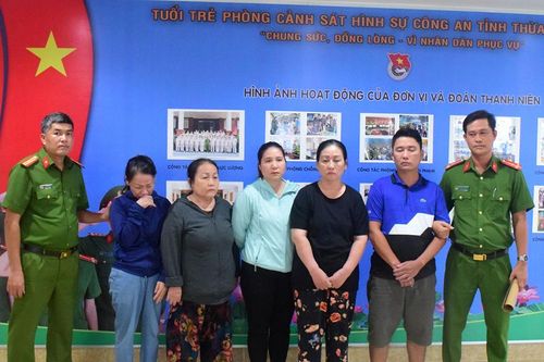 Bắt 5 đối tượng cùng gia đình đi ô tô chuyên vào bệnh viện trộm cắp tài sản