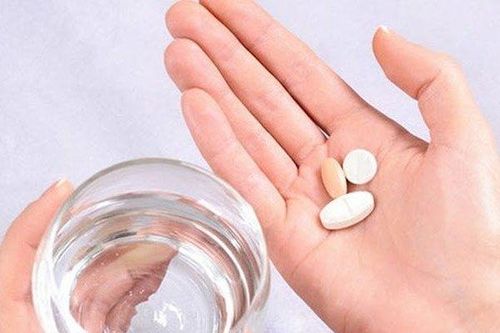 Đắng lòng cô gái suy buồng trứng vì giảm cân
