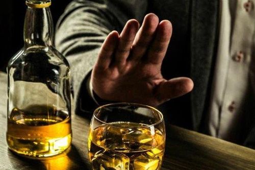 Xúi giục, ép người khác uống rượu, bia sẽ bị phạt tiền: Quy định mang tính khuyến cáo nhiều hơn là 'hình phạt'