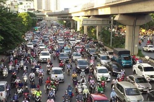 Hà Nội đổi giờ cao điểm, các tài xế cần lưu ý để tránh bị phạt