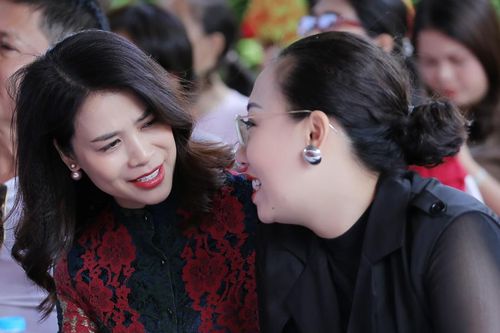 Chí Trung với bạn gái kém 17 tuổi đi sự kiện