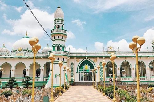 Những công trình kiến trúc độc đáo ở An Giang