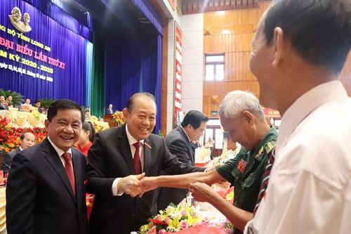 Hình ảnh lãnh đạo Trung ương dự khai mạc Đại hội Đảng bộ Long An