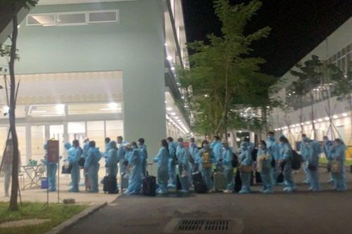 63 thai phụ và 25 ca bệnh hiểm nghèo từ Nhật Bản về được cách ly tại Bình Dương
