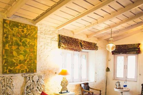 Bí mật ít biết khách sạn hạng sang hồi sinh từ phế tích cổ