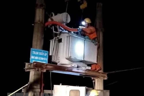 Điện lực miền Trung đã cấp điện trở lại cho gần 47.000 khách hàng