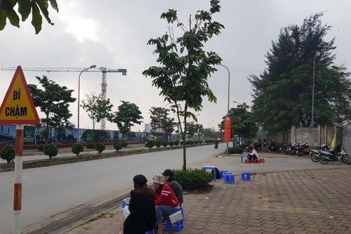 Cần nhìn từ gốc nạn 'lót tay' môi giới để mua nhà ở xã hội