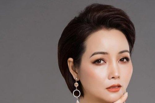 'Nữ tướng' Mai Thu Huyền: Tôi sẵn sàng từ bỏ sự nghiệp vì gia đình