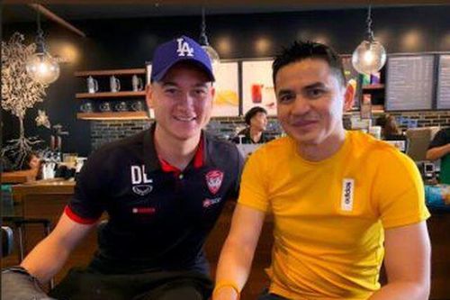 Lộ diện huấn luyện viên mới của CLB Muangthong Utd mà Đặng Văn Lâm đang thi đấu