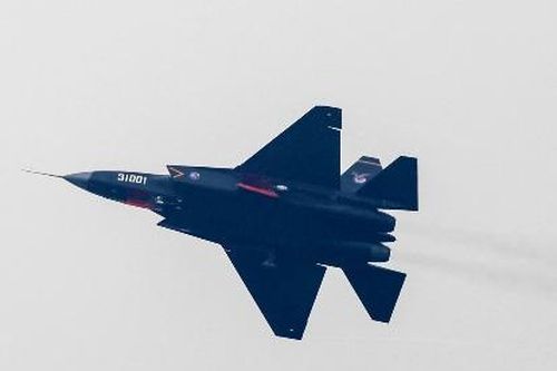 Tiêm kích tàng hình J-31 Trung Quốc 'ngon' cỡ nào?