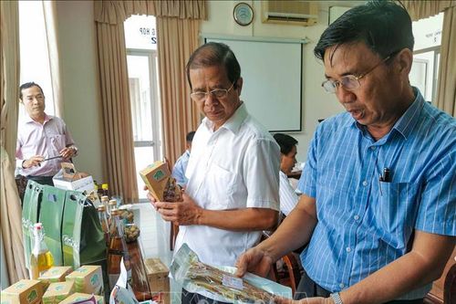 Trà mãng cầu, khô cá tra Cần Thơ được xếp hạng sản phẩm OCOP 4 sao