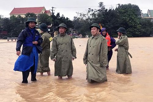Quảng Bình: Hoãn Đại hội Đảng bộ tỉnh để tập trung lực lượng ứng cứu dân vùng lũ