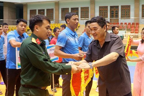 Khai mạc Giải Bóng chuyền đoàn kết Công - Nông - Binh tỉnh Điện Biên lần thứ 37 năm 2020