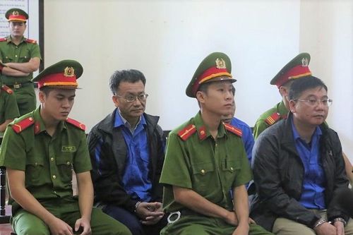 Bác kháng cáo kêu oan của cựu Trưởng phòng Khảo thí Sở Giáo dục Hòa Bình