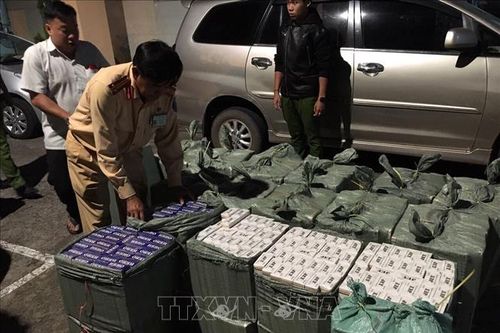 Nhức nhối nạn buôn lậu ở biên giới Tây Nam