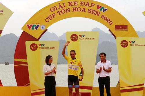 Khai mạc chặng 2 Giải Xe đạp VTV - Cúp Tôn Hoa Sen tại Hà Nam