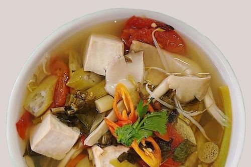 Soi món thuần chay giúp Angela Phương Trinh có vẻ đẹp 'tâm sinh tướng'